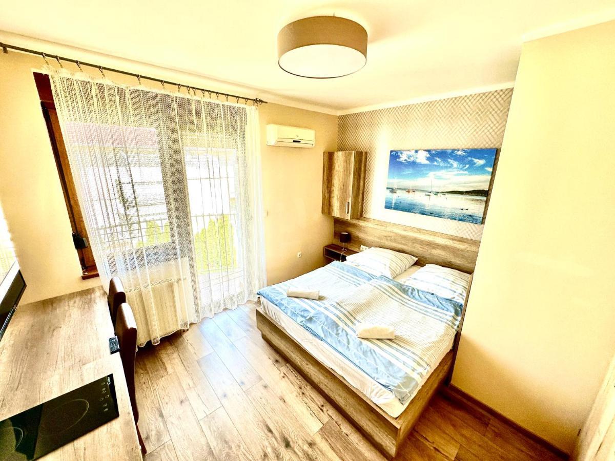 Hotel Unio Vendeghaz 2 Siófok Zewnętrze zdjęcie